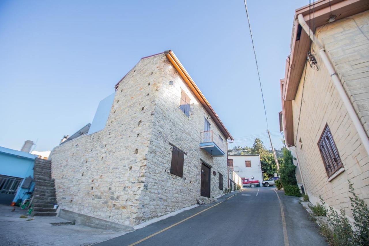 Iosiphis Stonebuilt House Guest House ปาโน เลฟคารา ภายนอก รูปภาพ