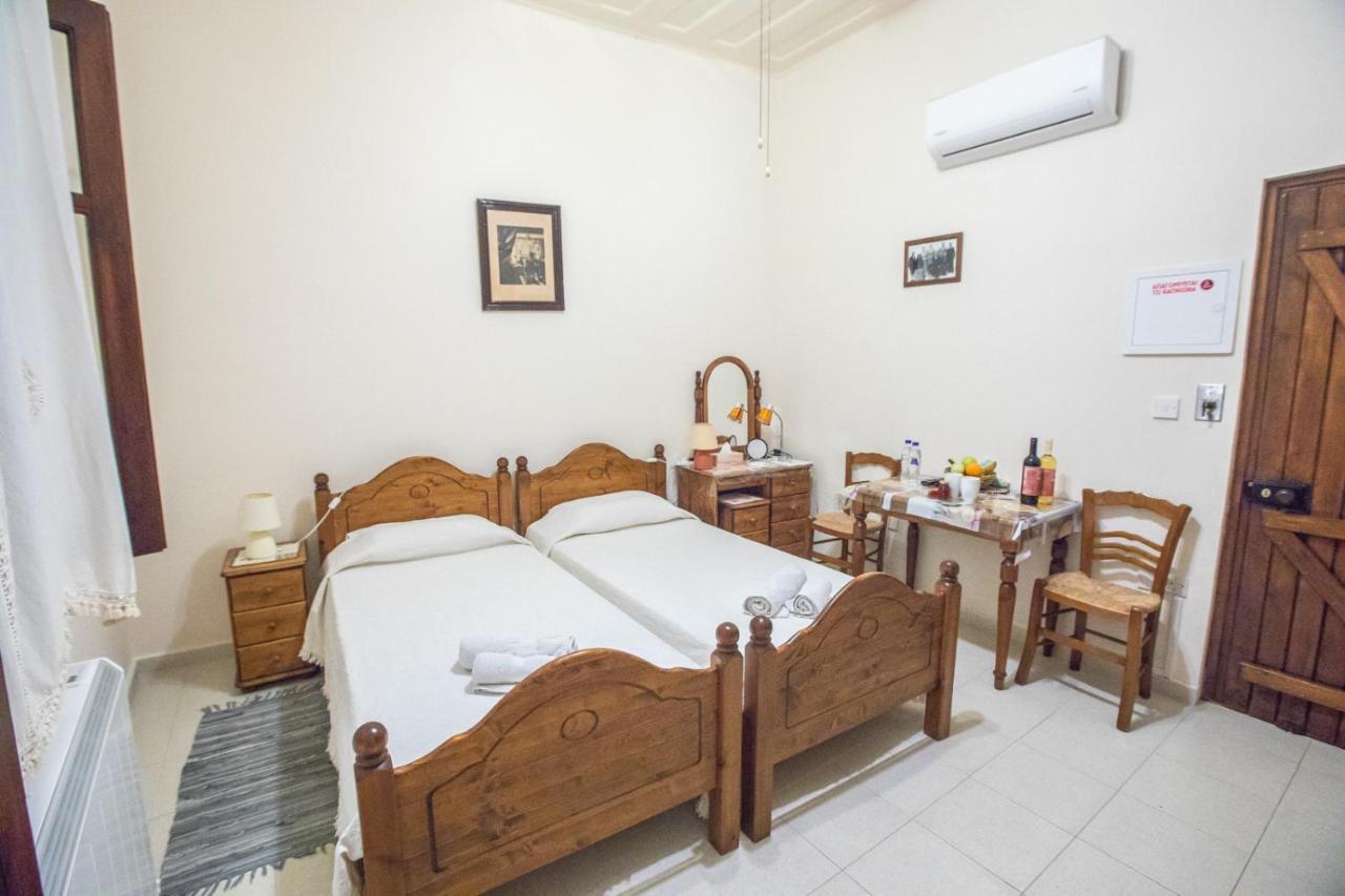 Iosiphis Stonebuilt House Guest House ปาโน เลฟคารา ภายนอก รูปภาพ